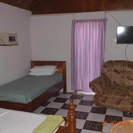 Easy Time Lodge 克罗里 外观 照片