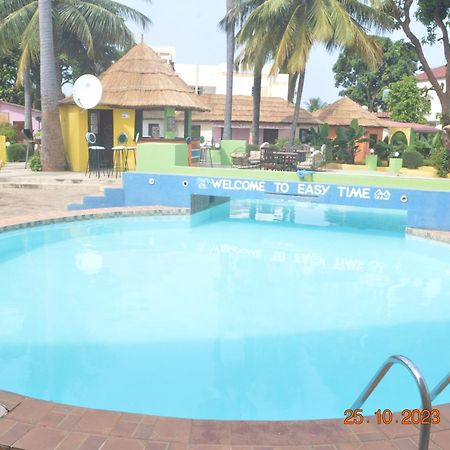 Easy Time Lodge 克罗里 外观 照片